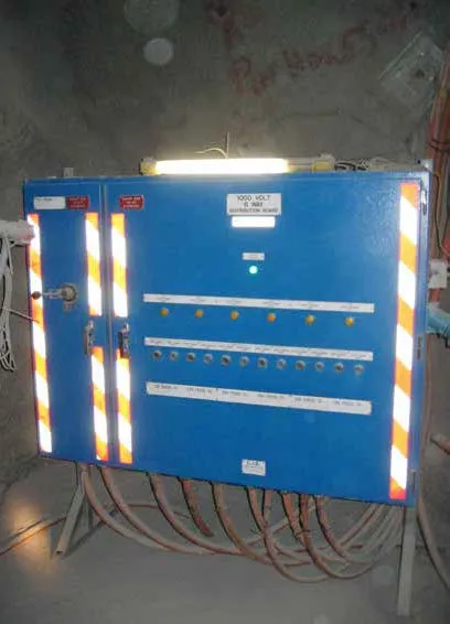 1000V 6 Outlet DCB